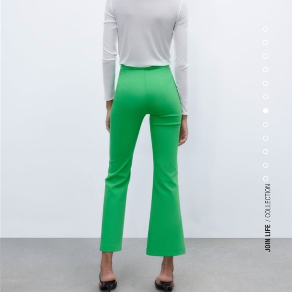 ZARA // bright green high waist crop mini flare pants stretch